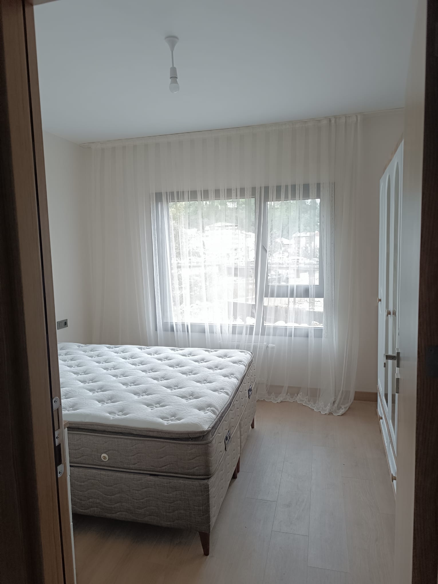 Rize İli Güneysu İlçesi 541 adet Konut ve 4 adet Dükkan İnşaatları ile Altyapı Ve Çevre Düzenlemesi İşi